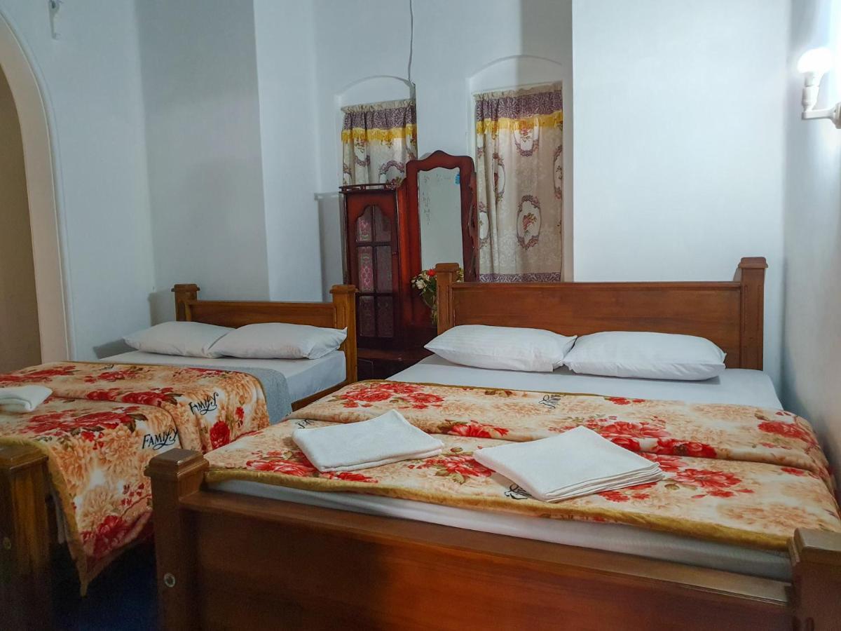 فندق Ruchi House نوفارا إيلِيا المظهر الخارجي الصورة