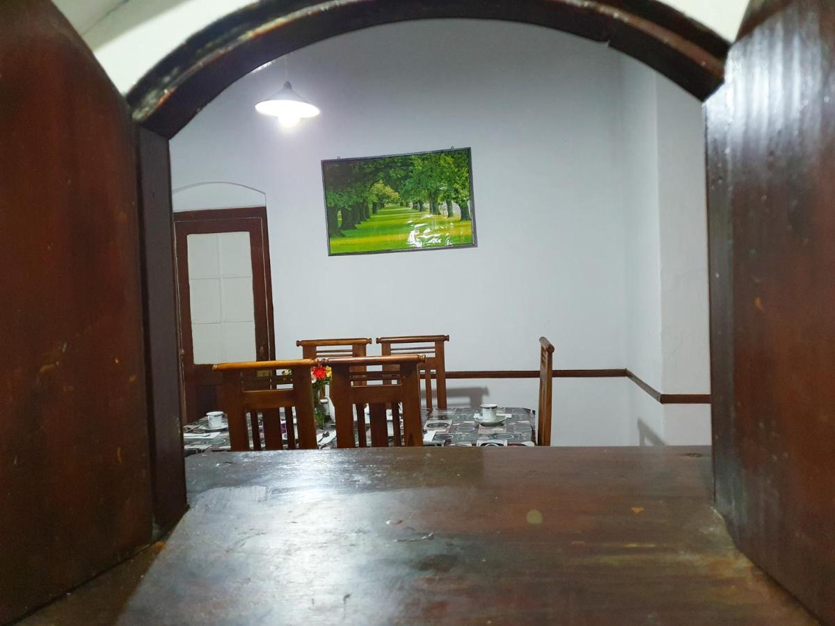 فندق Ruchi House نوفارا إيلِيا المظهر الخارجي الصورة