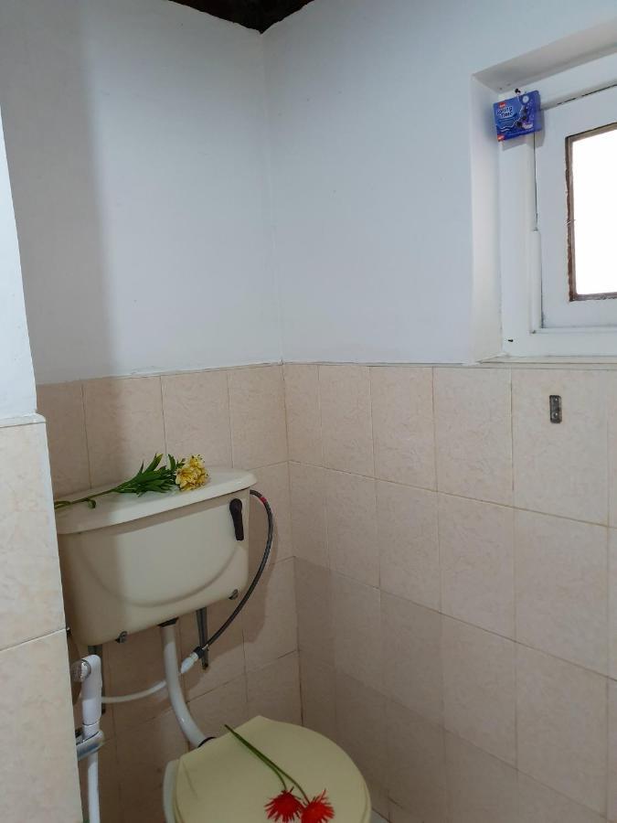 فندق Ruchi House نوفارا إيلِيا المظهر الخارجي الصورة