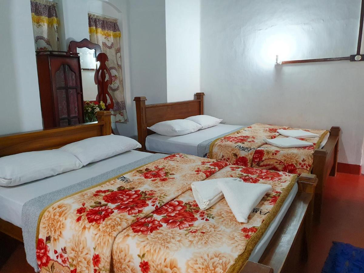 فندق Ruchi House نوفارا إيلِيا المظهر الخارجي الصورة
