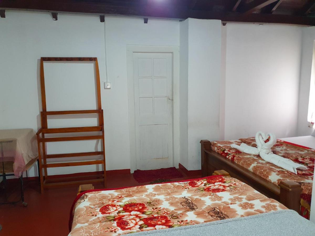 فندق Ruchi House نوفارا إيلِيا المظهر الخارجي الصورة