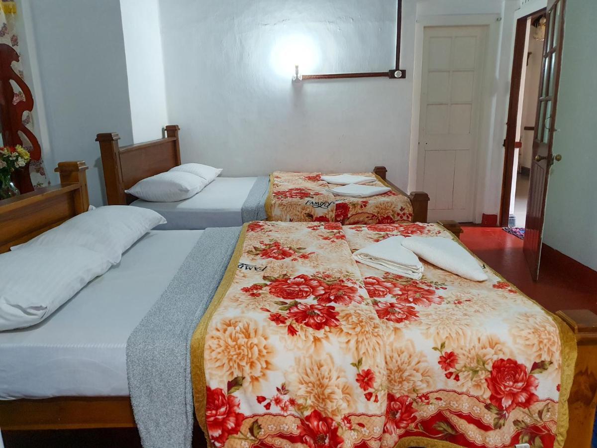 فندق Ruchi House نوفارا إيلِيا المظهر الخارجي الصورة