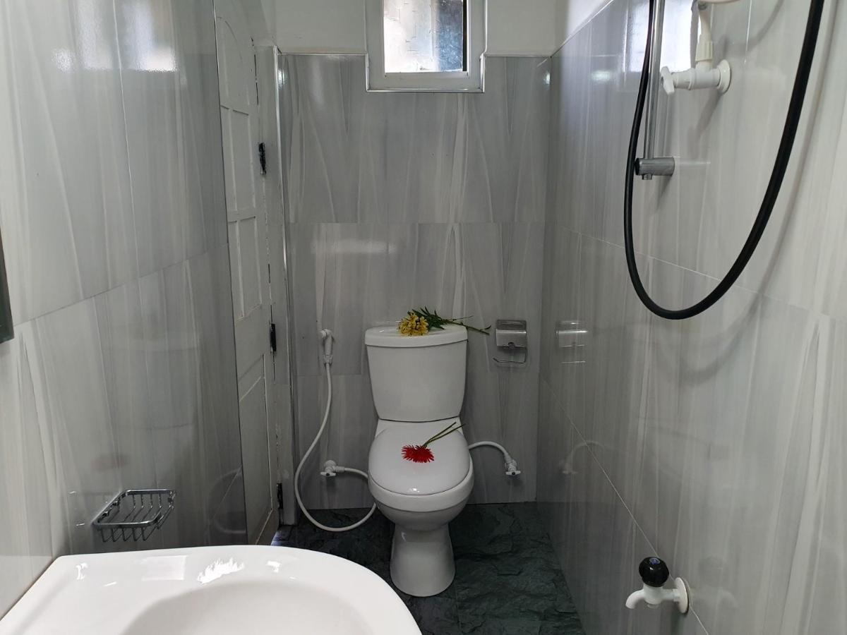 فندق Ruchi House نوفارا إيلِيا المظهر الخارجي الصورة